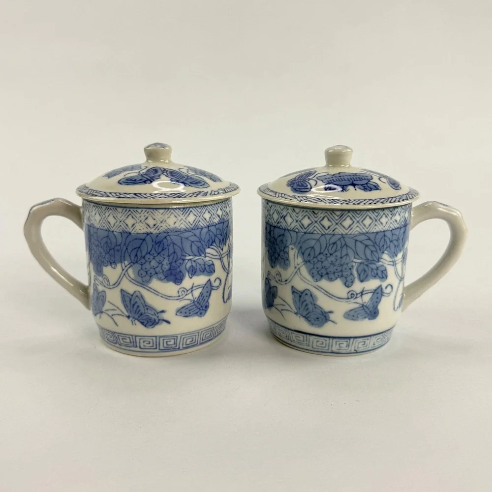 Williams Sonoma Blue and White Porcelain Lidded Tea Mugs Butterfly Grapes Set 2